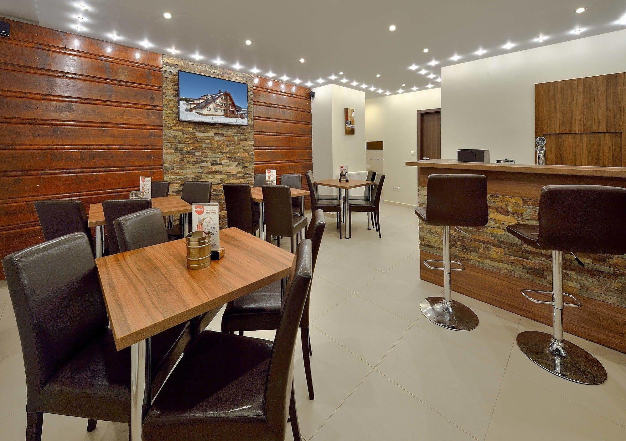 Villa Gloria Rooms & Apartments 도노발리 외부 사진